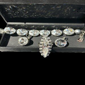 Sabika Heirloom Marquise Cocktail Ring